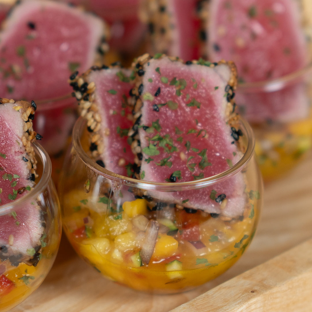 TUNA TARTAR WITH MANGO SALSA | 吞拿魚他他配芒果莎莎(20pcs)